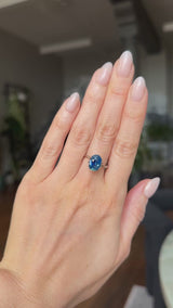 4.04CT OVAL MADAGASCAR SAPPHIRE, MEDIUM TEAL BLUE PARTI, UNTREATED, 10.6X7.8X6.1MM