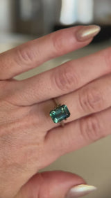 2.94CT EMERALD CUT MADAGASCAR SAPPHIRE, 9.46X6.65X4.61MM, MEDIUM TEAL BLUE GREEN, 9.46X6.65X4.61MM, EARLY ACCESS