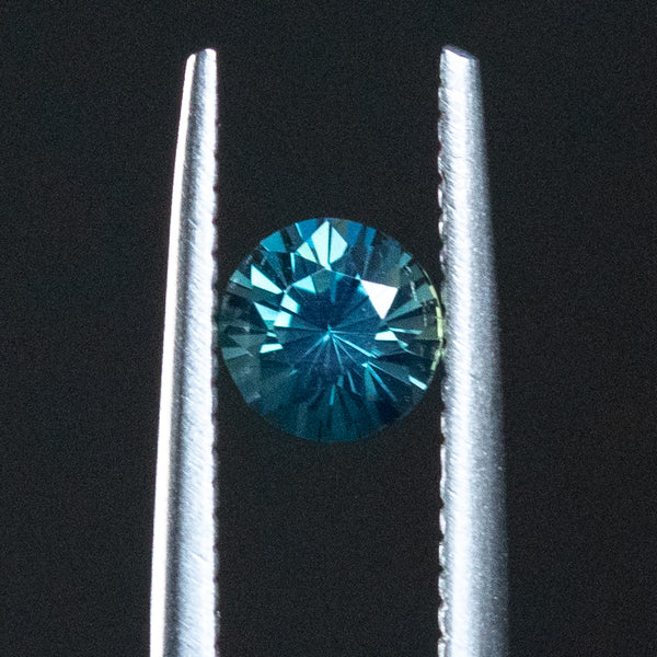 Bague en argent et Saphir bleu de Madagascar-3236AR | Juwelo Bijouterie Bague en argent et Saphir bleu de Madagascar-3236AR | Juwelo Bijouterie