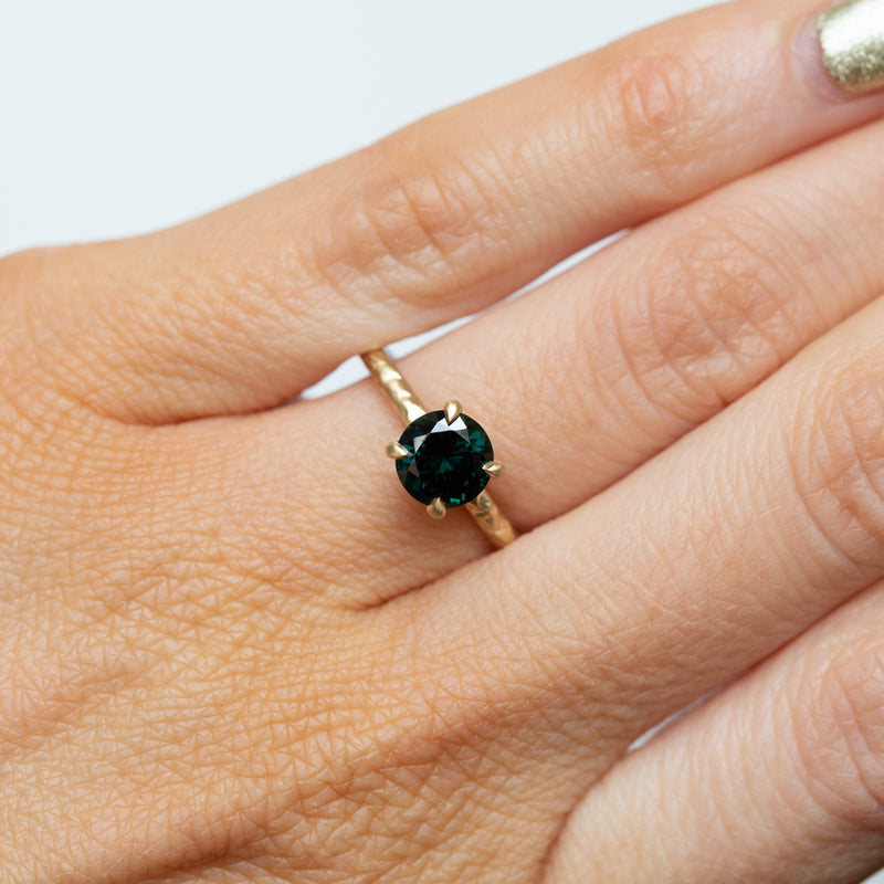 1.23ct Round Teal Australian Green Sapphire Evergreen Solitaire in Satin 18k Yellow Gold