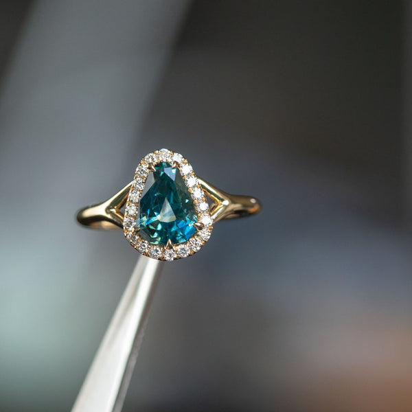 1.66ct Geometric Shield Montana Sapphire in Split Shank Diamond Halo in 14k Yellow Gold