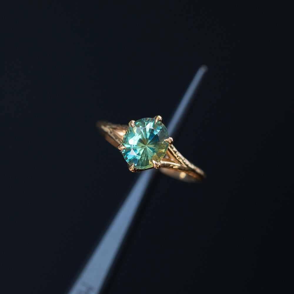 2.40ct Oval Teal Green Parti Sapphire Evergreen Carved Split Shank
