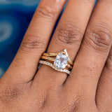 3.05ct Radiant Cut Sapphire Evergreen Solitaire in 14k Yellow Gold