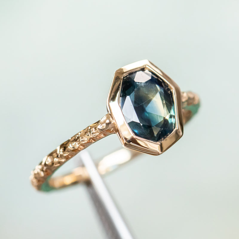 1.29ct Geo Slice Parti Blue Sapphire Evergreen Low Profile Bezel Solitaire Ring in 14k Yellow Gold