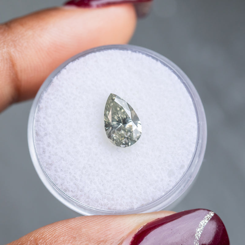 1.50CT PEAR GREY DIAMOND, 9.43X5.96X4.01MM