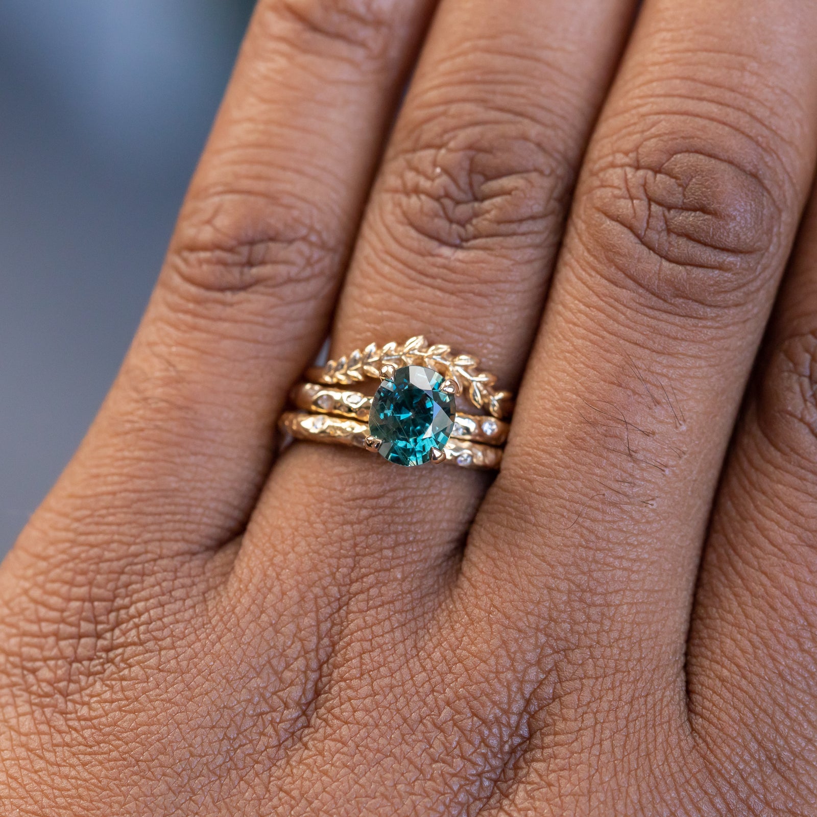 GARNI - Curving Vine Ring | Tempt
