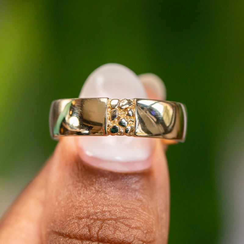 Ravine Band - 6mm Recycled Gold Wedding band by Anueva Jewelry