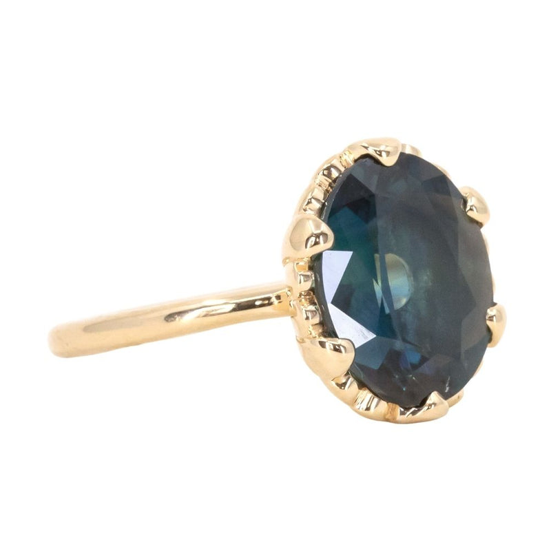 5.18ct Oval Madagascar Scallop Cup Sapphire Solitaire in 18K Yellow Gold
