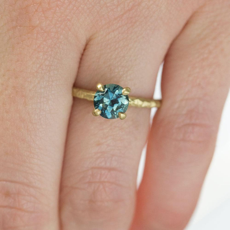 1.42ct Round Montana Sapphire in 18k Yellow Gold Evergreen Solitaire Engagement Ring