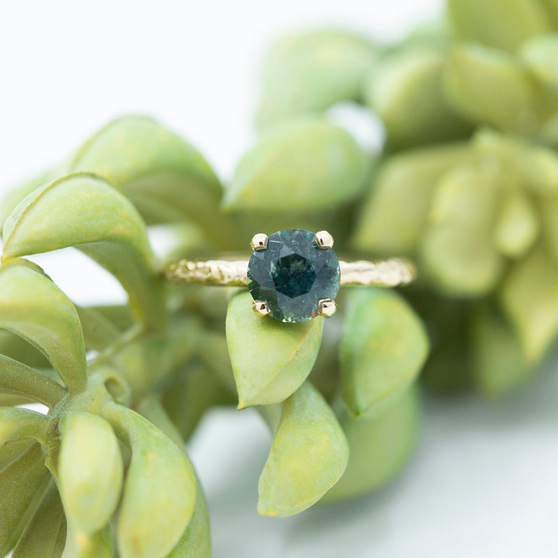 1.73ct Round Green-Blue Teal Sapphire Evergreen Solitaire In 14k Yellow Gold