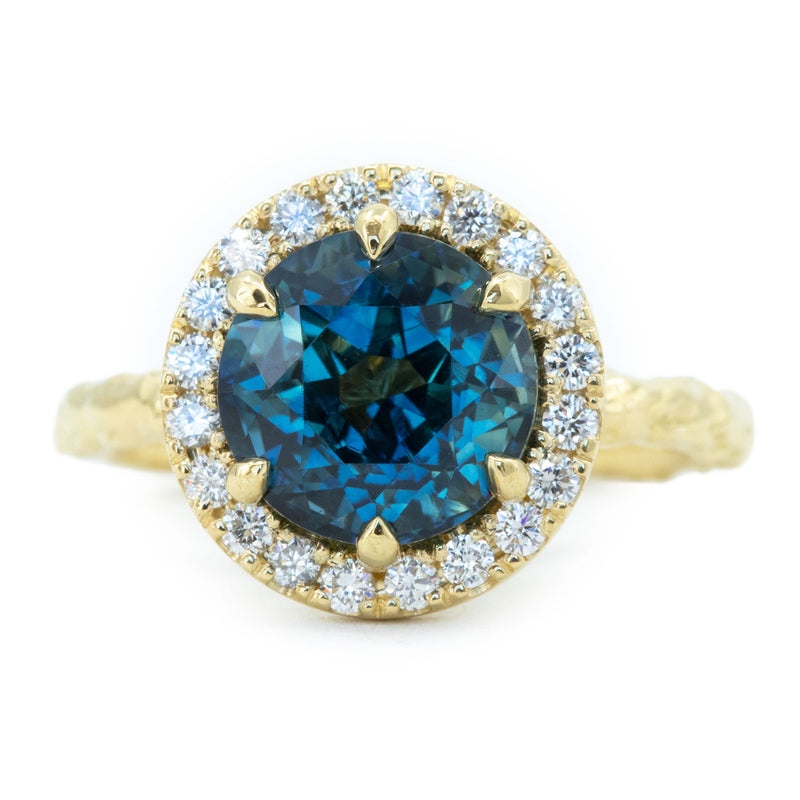 4.27ct Blue Madagascar Sapphire Six Prong Halo Evergreen Ring in 18k yellow gold