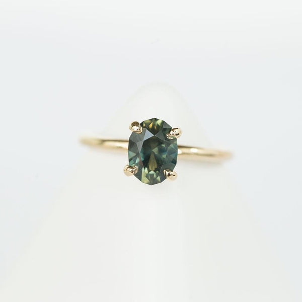 1.70ct Moss Green and Blue Oval Sapphire Plain Solitaire Ring in Yellow Gold